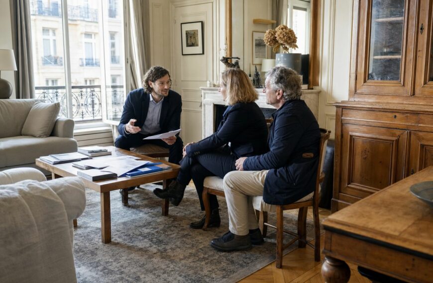 Le modèle collaboratif : solution face au marché immobilier en crise ?