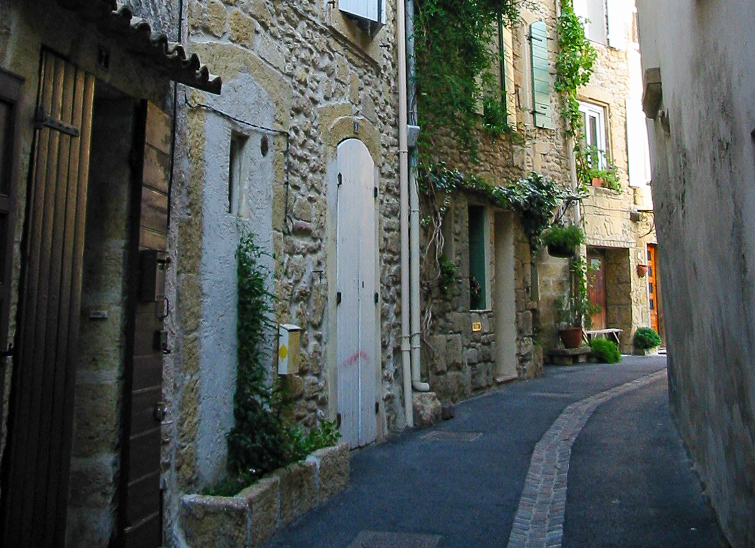 Le cœur de village de Grans